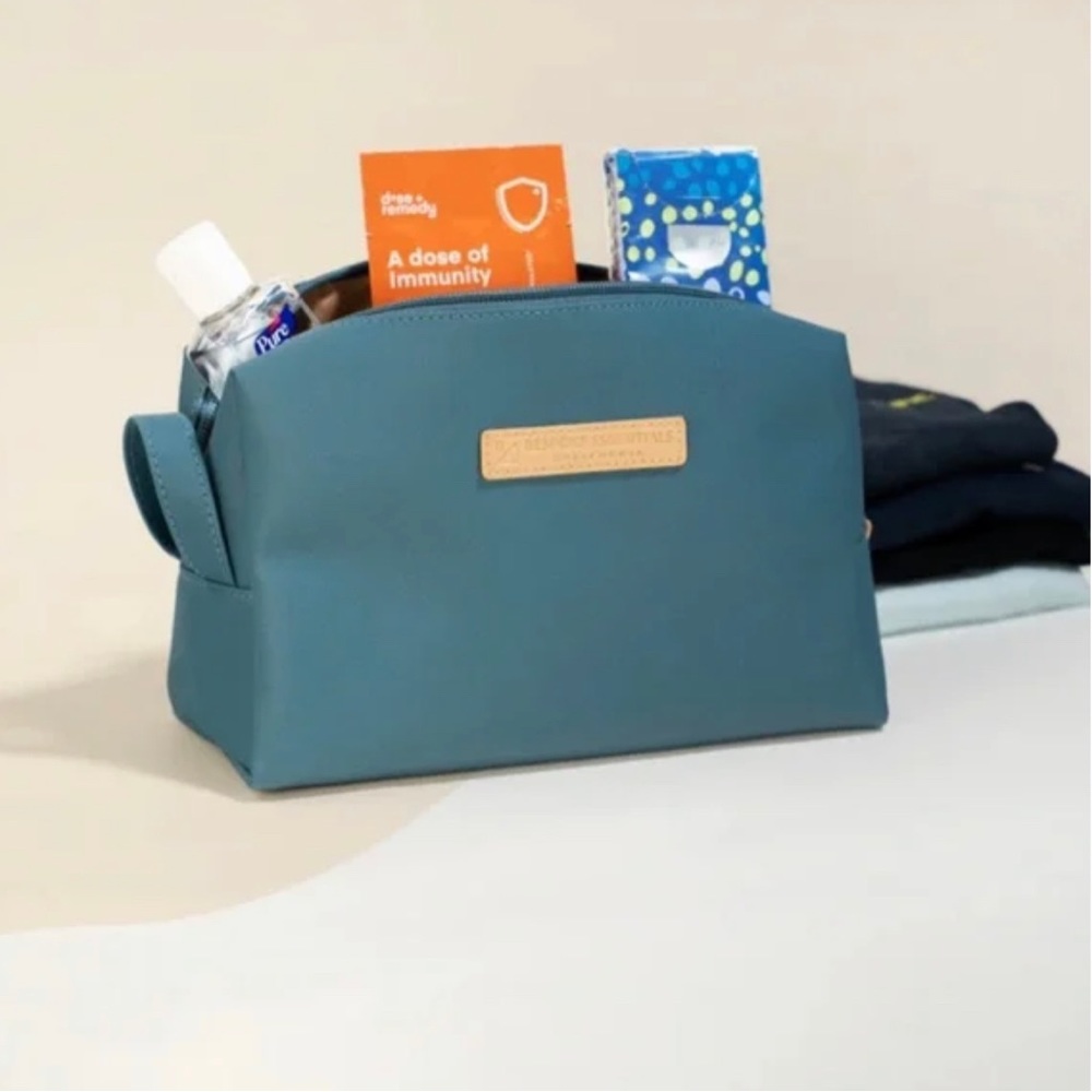 Bespoke Essentials Ultimate Dopp Kit - His Or Hers View 5